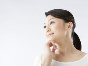 心斎橋でクマ取り！美容クリニックの最新施術と口コミ評判を徹底解説